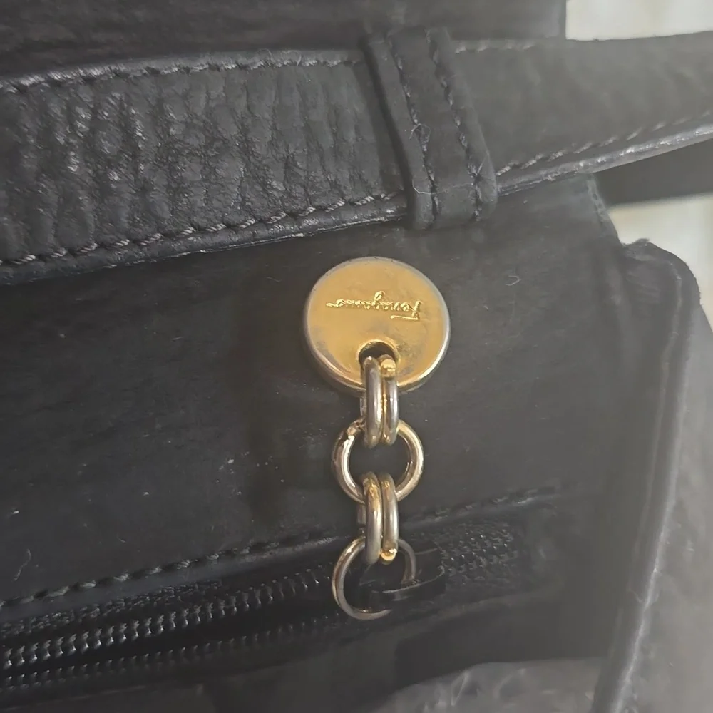 Salvatore‎ Ferragamo Black Leather Crossbody Bag